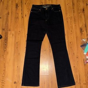 Women’s Wrangler Jeans